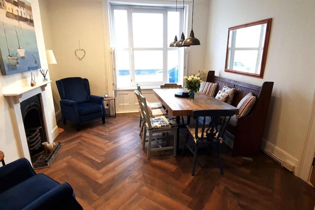 Beach View, 4 Bedroom House Opposite The Sea! Sleeps 10 桑盖特 外观 照片