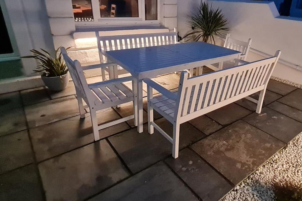Beach View, 4 Bedroom House Opposite The Sea! Sleeps 10 桑盖特 外观 照片