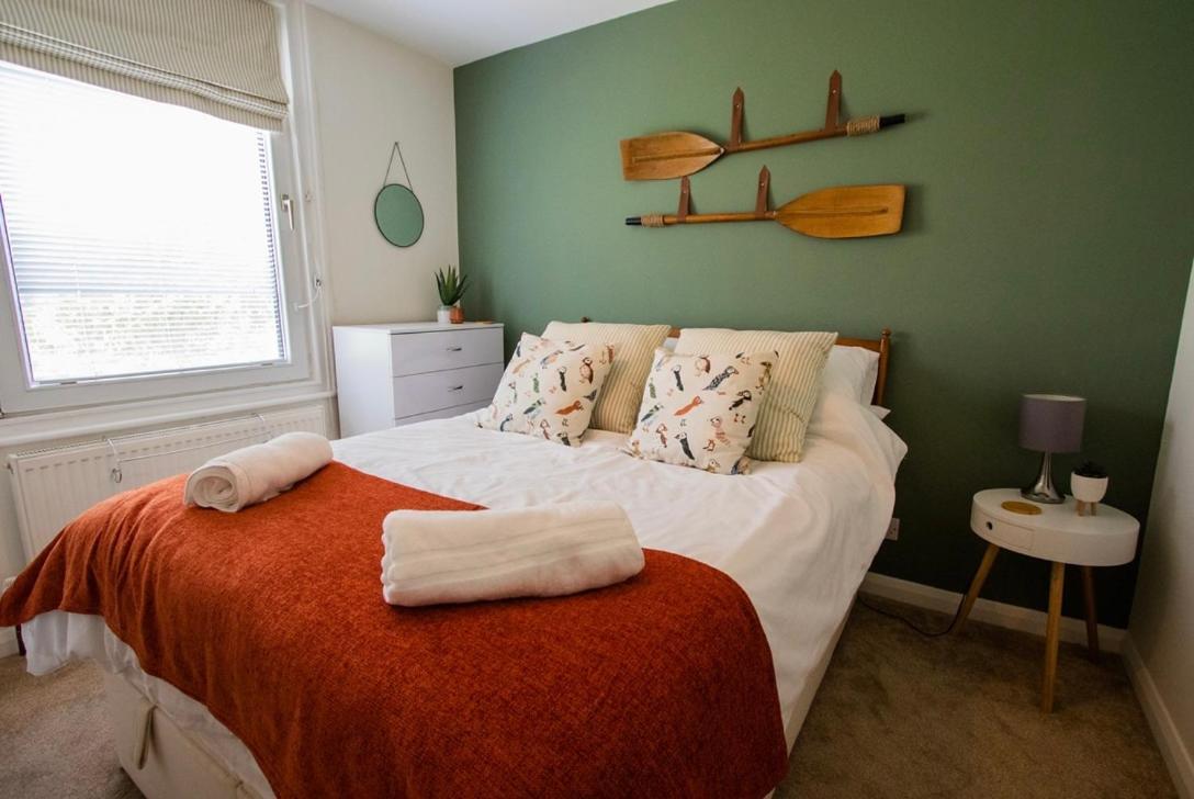 Beach View, 4 Bedroom House Opposite The Sea! Sleeps 10 桑盖特 外观 照片